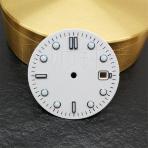 手表配件组装无字logo面盘海马字面 8200搪瓷面2824-2夜光字表盘