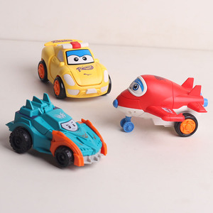 儿童卡通动漫玩具车男孩宝宝小汽车小轿车小飞机变形塑胶玩具套装
