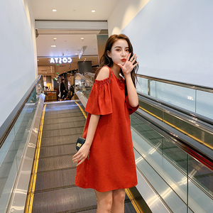 香港露肩连衣裙女2024年夏季新款宽松红色雪纺小清新日系仙女裙