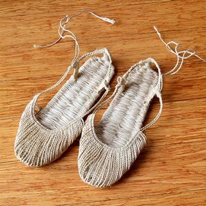 000人付款淘宝长白山草编织,玉米包叶乌拉草儿童鞋,仅供收藏鉴赏,礼物