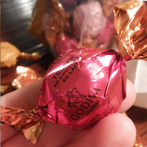 GODIVA歌帝梵巧克力高迪瓦进口松露巧克力散装婚庆喜糖零食