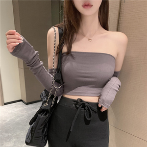 辣妹性感一字肩抹胸性感长袖t恤女秋冬装设计感小众紧身短款上衣