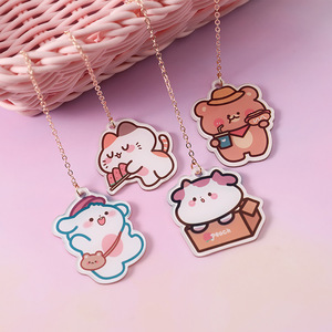 书签学生卡通挂件金属书签创意文具亚克力链条可爱牛年吊坠书页夹