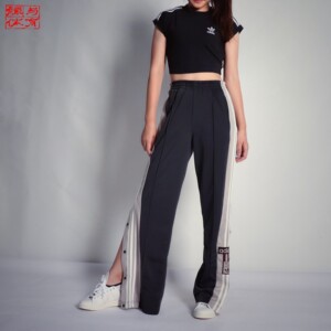 禅与体育阿迪达斯三叶草女布鲁克林侧边扣侧开纽扣运动长裤cd6235