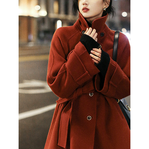 羊绒大衣女枫叶红