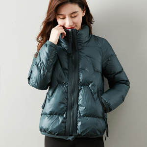 超短款羽绒服女小款