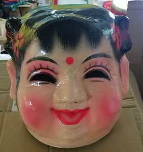套头面具娃娃