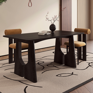 中古风纯实木餐桌椅客厅2024新款网红小户型美式法式黑色复古桌子