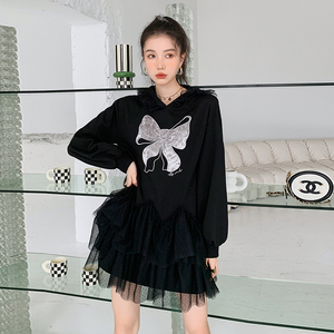 【新款】设计感甜美黑色蝴蝶结连帽卫衣连衣裙女2021秋季网纱裙潮