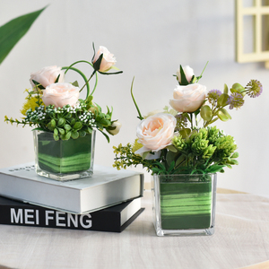 商务会议室桌面装饰花艺酒店宴会餐桌摆花桌花小摆件玻璃方杯假花