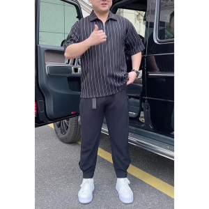 微胖男生高个子