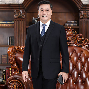 中年男西装套装中老年