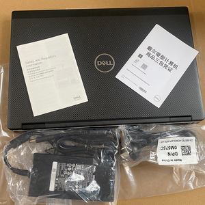 Dell/戴尔全新M7740 7540 17寸笔记本电脑7530M7730 4k移动工作站