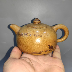 台湾回流古董古玩民国 原矿民国段砂吕尧臣制沙漠之舟半月壶300cc