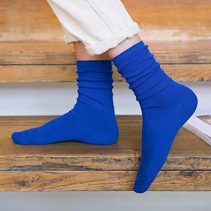秋冬季克莱因蓝袜子女ins潮网红款中筒袜宝蓝色深蓝色纯棉堆堆袜