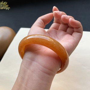 【冰糯种黄翡翠玉手镯】冰糯种黄翡翠玉手镯品牌,价格 - 阿里巴巴