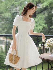 法式精致漂亮白色连衣裙质感高级小个子气质仙女长裙夏季新款2024