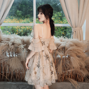 俏皮可爱小礼服短款