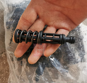 新帕萨特迈腾cc途观ea888二代机油格底座支架弹簧机滤压力阀支架