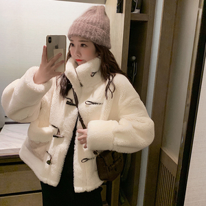 女装 其他女式上装 羊羔毛短外套女小个子短款