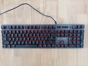 二手特价双飞燕f100q网吧机械键盘lk光轴发光有线电竞插拔轴