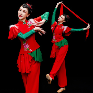东北秧歌服演出服女春季舞蹈服装新款中国风套装喜庆扇子舞腰鼓服