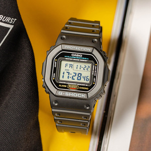 卡西欧全职高手江疏影同款卡西欧手表时尚男表女表dw-5600e-1v