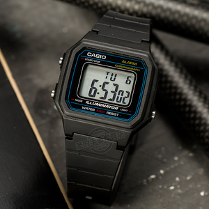 卡西欧方形手表电子表