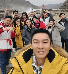 跑男黄河篇同款羽绒服中长款奔跑吧郭麒麟同款工装羽绒服外套衣服