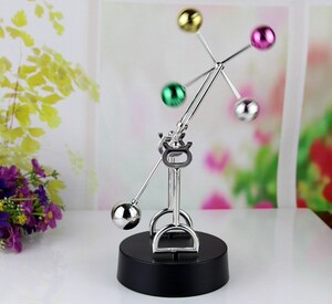 创意家居永动机仪彩球天体旋转摇摆器家居工艺品摆件物理科教玩具