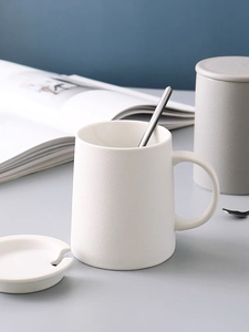 欧式简约灰白釉磨砂陶瓷杯带盖复古马克杯咖啡杯家用早餐燕麦水杯
