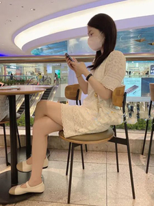 高级感重工镂空蕾丝短袖连衣裙女夏季韩版气质显瘦中长款裙子欧货