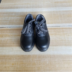 上海澳翔牌防砸带透气孔保护足趾劳保工作鞋