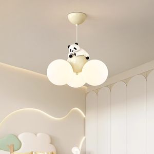 奶油风卧室吊灯卡通气球儿童房间创意诧寂风熊猫温馨护眼中山灯具
