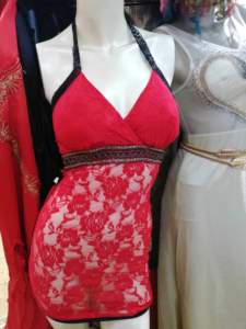 性感新款2019年春季均码 吊带衫 蕾丝背心衬裙红色透视装女神装