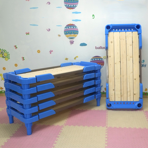 厂家批发幼儿园叠叠床宝宝午休午睡儿童塑料木板床托管小床加扶手
