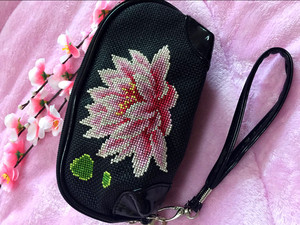 包邮手工十字绣成品女士钱包零钱包荷花咏荷双面绣丝线包包已绣好