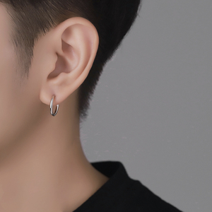 925银耳夹无耳洞耳环男潮个性单只ins潮耳骨夹免耳洞无孔男士耳钉
