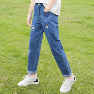 学生牛仔裤女2023新款少女春秋长裤子宽松高初中学生春装女休闲裤