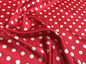 橘大红色底小点点图案数码喷绘桑蚕丝面料 19姆米 弹力真丝丝绸缎