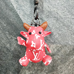网红lv老花小牛钥匙扣挂件2021牛年情侣本命年高档汽车钥匙链绳