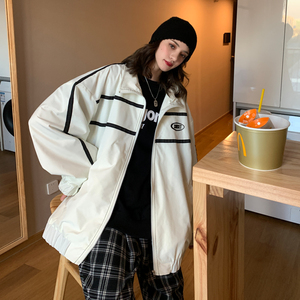 休闲外套女春季复古盐系炸街韩版运动夹克2021宽松港味慵懒风衣服