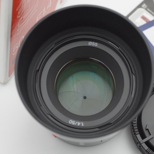 sony美能达MA口50MM镜头F1.4定焦拍摄人像A7相机单反自动微单NEX