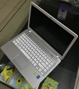 二手samsung/三星500r4k带固态超薄游戏手提笔记本电脑i5五代14寸