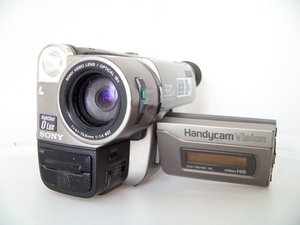 sony/索尼 ccd-trv46e磁带摄像机pal制式hi8传统8mm复古vlog老式