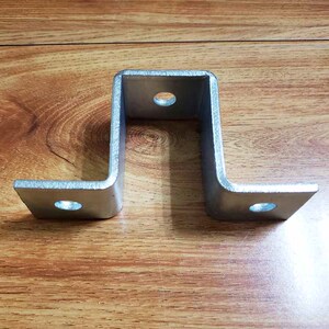 镀锌c型钢消防管道固定件钢梁夹抗震支架骑马卡方管几字夹马鞍卡