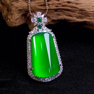 一元拍卖 保真天然冰种帝王绿玉髓吊坠 玻璃种阳绿翡翠玉挂件项链