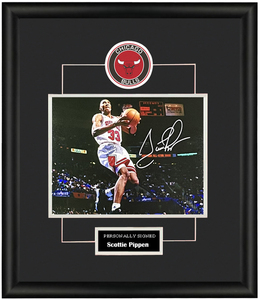 收藏 斯科蒂 皮蓬 亲笔签名 照片裱框 含sa证书 公牛王朝