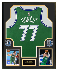 卢卡东契奇签名球衣 独行侠城市复古绿色 裱框 带证书 收藏