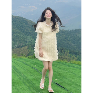 韩国chic夏季甜美气质圆领立体花朵设计感宽松泡泡袖小个子连衣裙